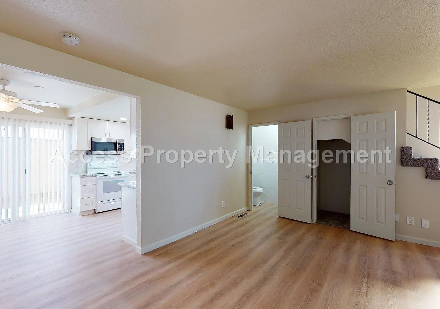2 bed, 1.5 bath, 1200 sqft, $1,850 — Photo 4