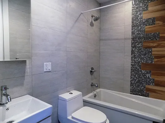 Rented by Blue Egg Realty Corp | media 18