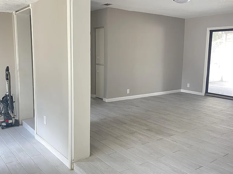 1384 Pullen Rd #2/1 — Photo 10