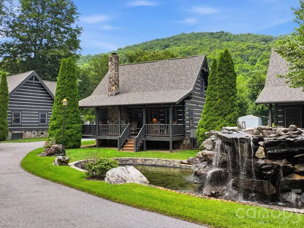 17 Rachels Cir, Maggie Valley, NC 28751