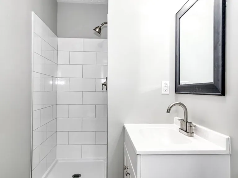 247 Lester Pl — Photo 9