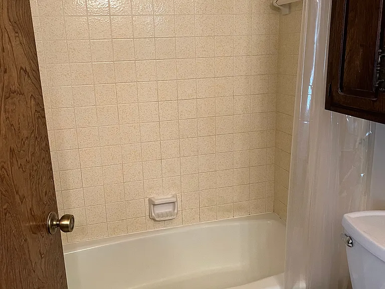 7608 N 122nd East Ave — Photo 14