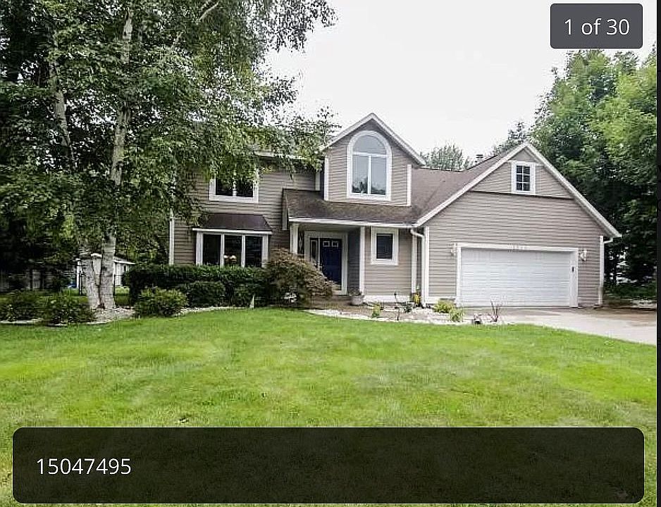 1st image of 1365 Shorewood Dr