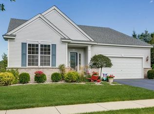 6840 Newbury Rd, Woodbury, MN 55125