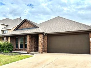 609 Bassett Hall Rd, Fate, TX 75189