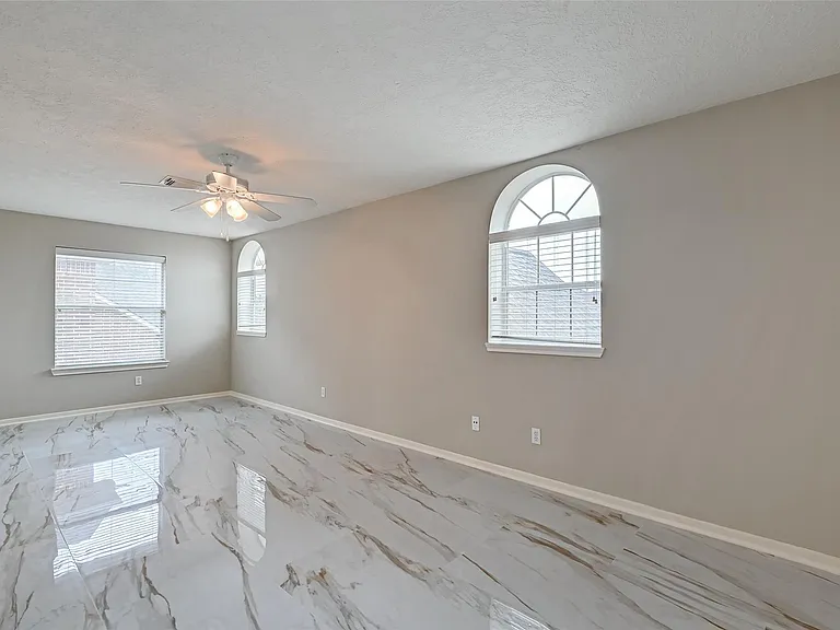 11954 Galentine Point — Photo 25