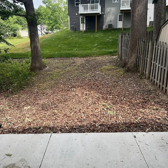 150 E Village Rd — Photo 13