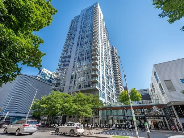 179 Metcalfe St #2104, Ottawa, ON K2P 0W1