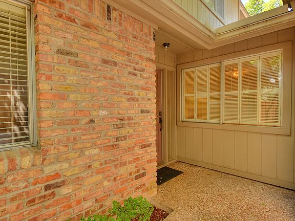 5th image of 8300 Summerwood Dr