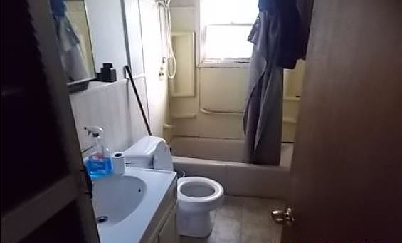 5th image of 1602 E Ganson St