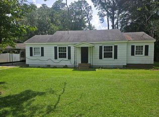 818 S Gordon Ave, Adel, GA 31620