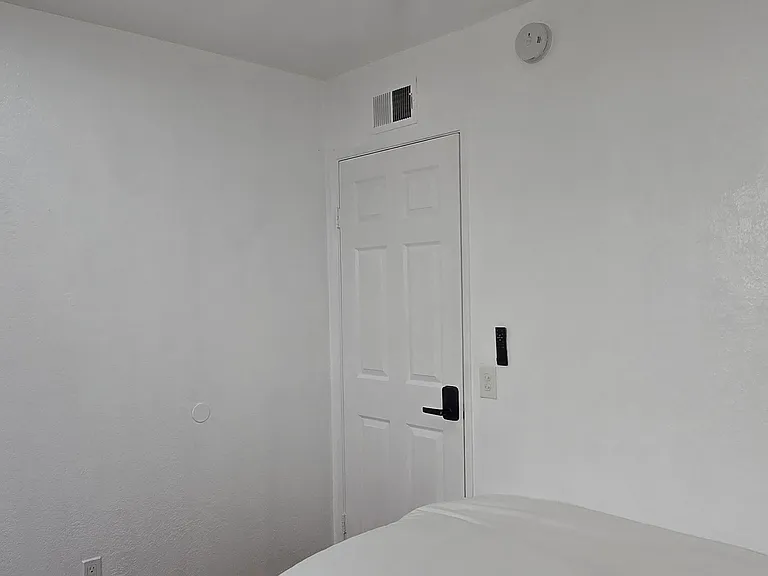 10834 Canyon Hill Ln — Photo 10