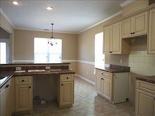 2nd image of 3154 Alexandria Dr