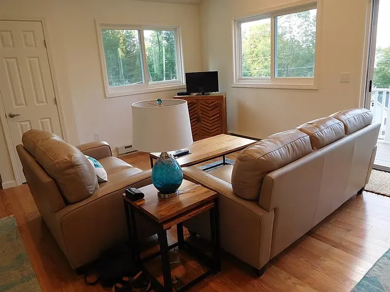 1422 Thornton Heights Rd — Photo 8