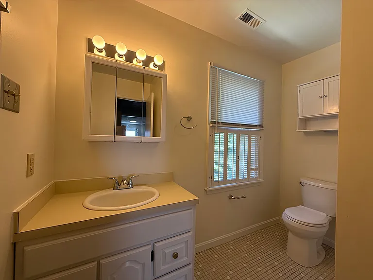 46420 Rue Purchase Rd #4 — Photo 13