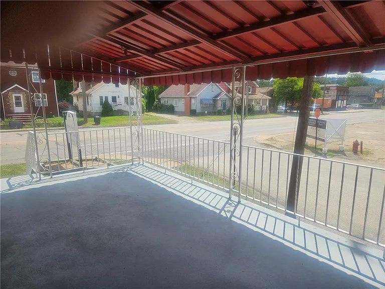2448 Mill St — Photo 17