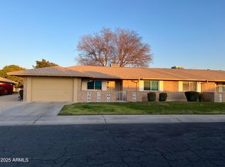 10604 W Camelot Cir, Sun City, AZ 85351