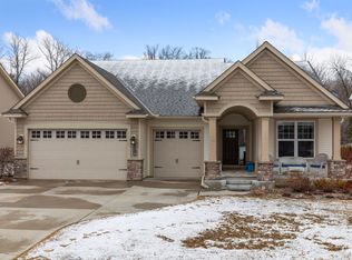 3318 Macey Pl, Stillwater, MN 55082