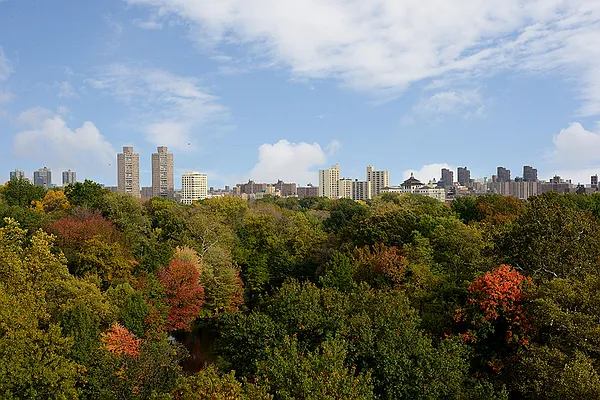 Sold by Corcoran | media 4