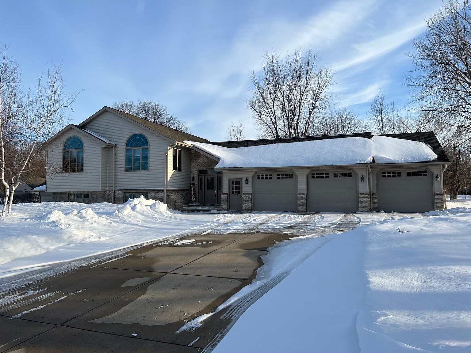 645 Oregon Ave, Benson, MN 56215 Zillow