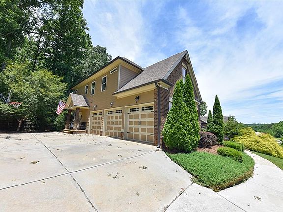 3rd image of 7071 Sanctuary Dr