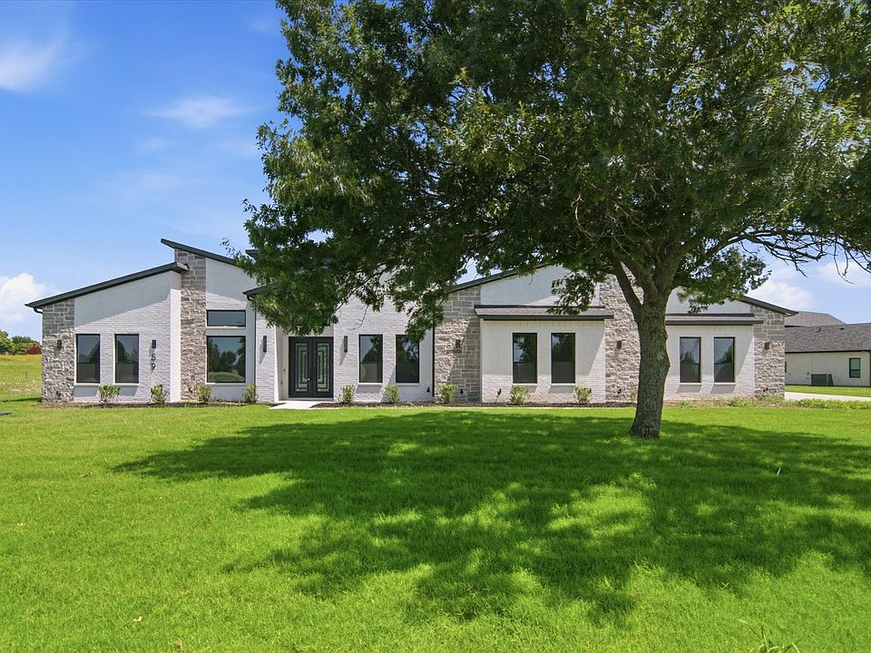 1st image of 59 Country Ridge Rd