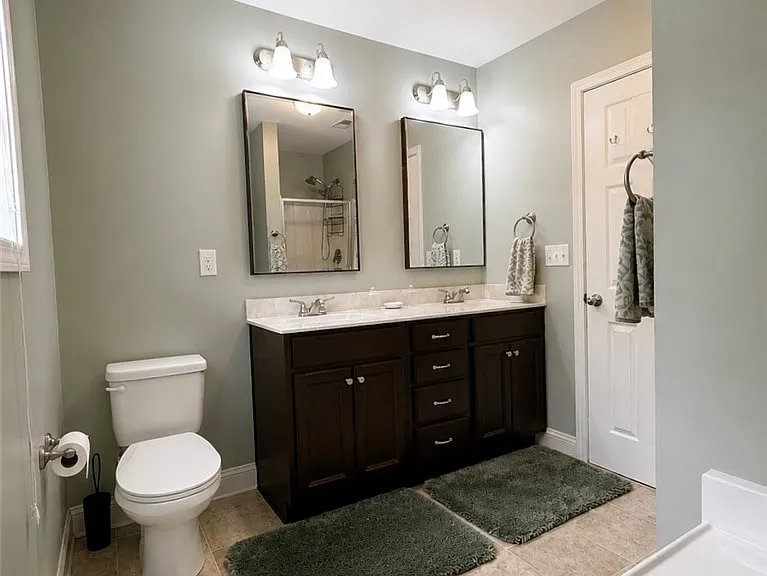 218 Himalayan Rd — Photo 24