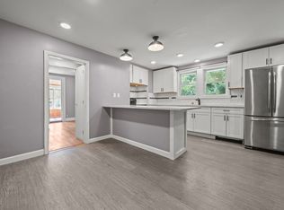 52 Forest Park Rd, Woburn, MA 01801