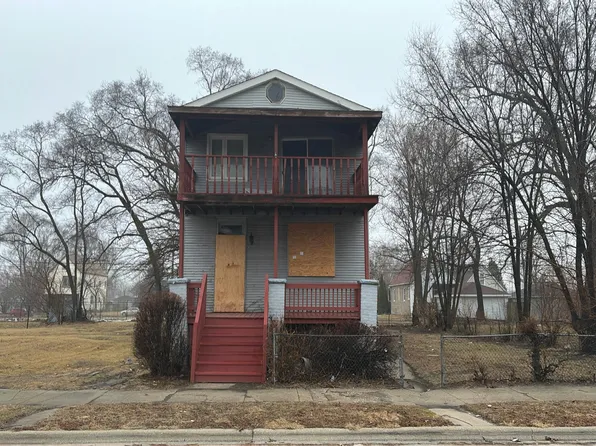 30 155th St, Calumet City, IL 60409