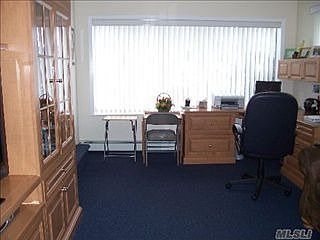 5th image of 58 Herbert Ave
