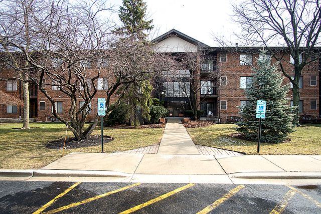 1st image of 5703 S Cass Ave APT 307