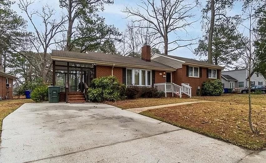 1st image of 874 Fontaine Ave