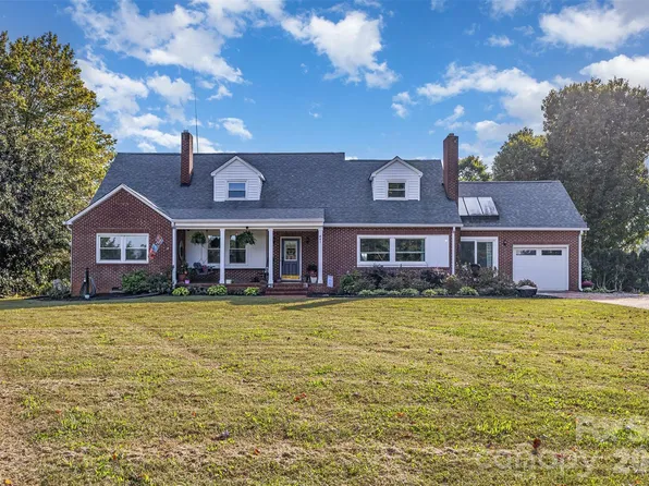 941 Casar Belwood Rd, Lawndale, NC 28090