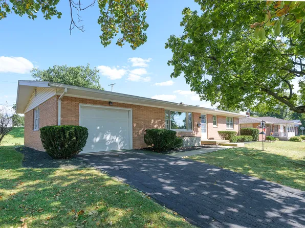 113 Pleasant Dr, Bellefontaine, OH 43311