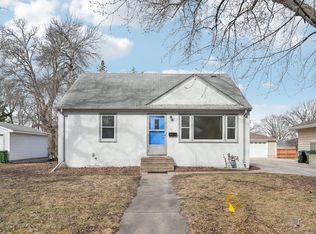 1831 Malvern St, Lauderdale, MN 55113