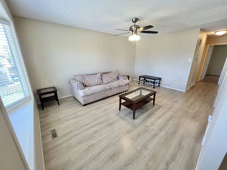 14 Princeton Cres W — Photo 6