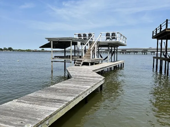 112 Jeffrey Cir, Gun Barrel City, TX 75156