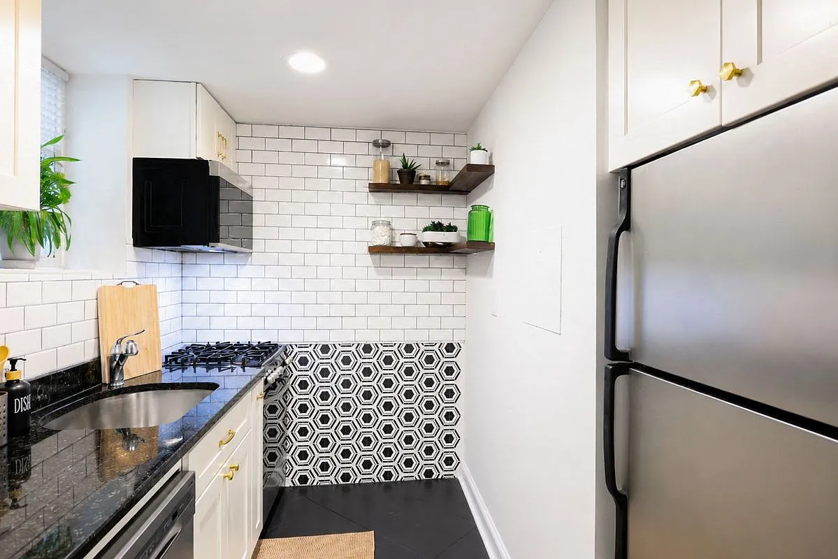 2 bed, 1.0 bath, 707 sqft, $2,750 — Photo 4