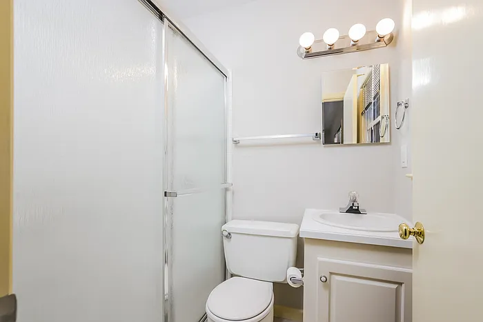 3930 Leinbach Dr — Photo 11