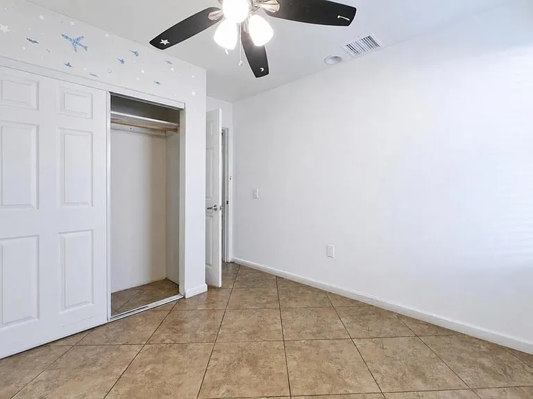 85815 Avenida Raylynn — Photo 5