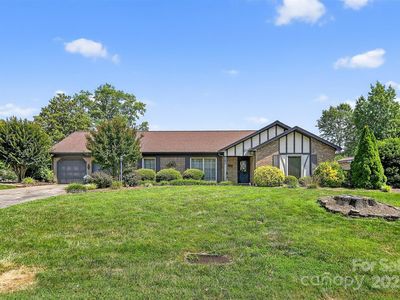 1015 37th Ave NE, Hickory, NC, 28601