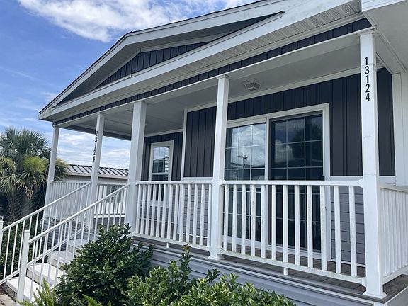 4th image of 13124 Lemon Ave