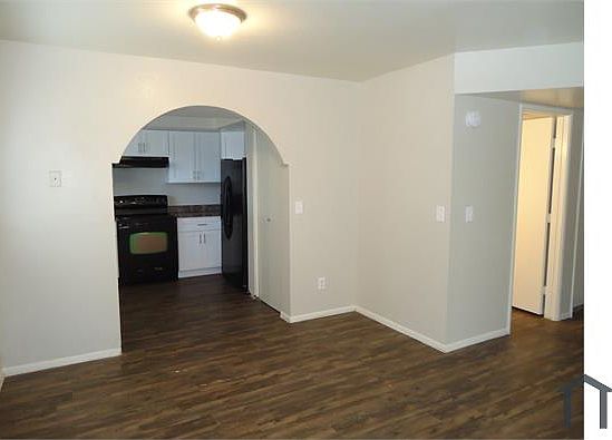 4th image of 2704 E Turney Ave APT 6