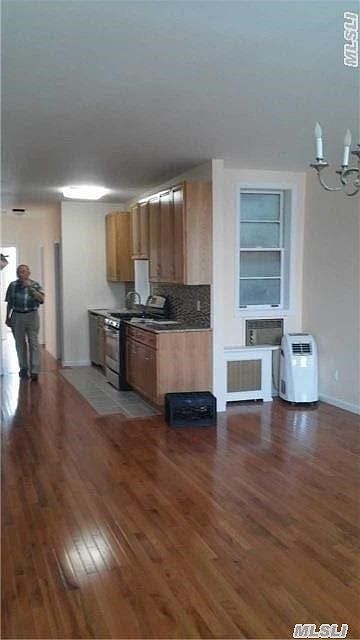 1st image of 4123 Bell Blvd #2