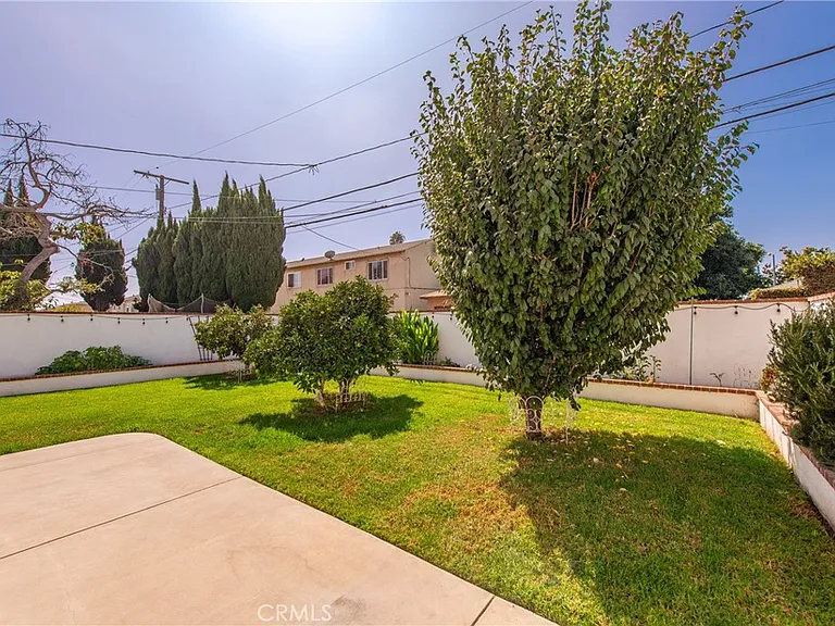 3919 Globe Ave — Photo 20