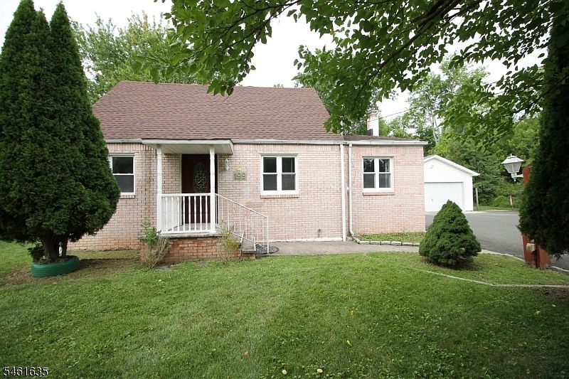 1st image of 199 Finderne Ave
