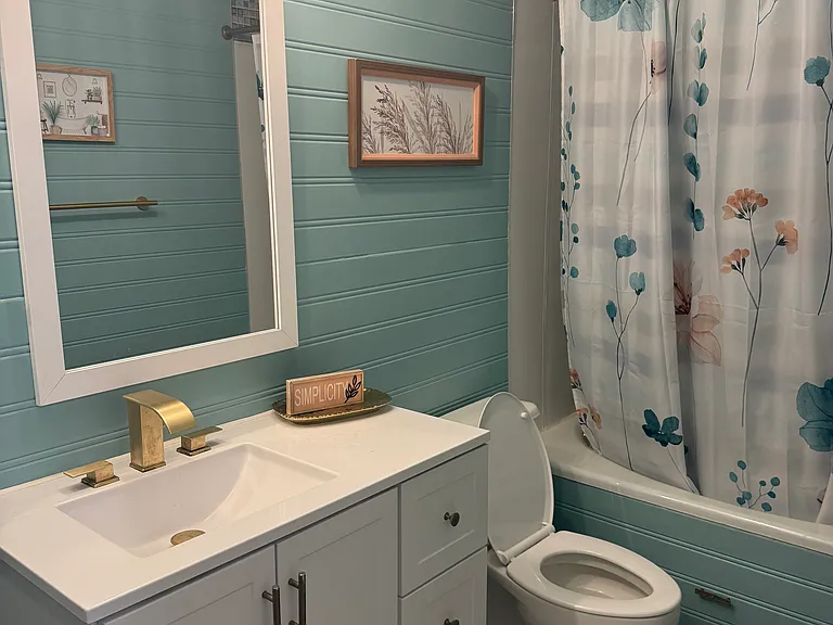 218 Lakeside Villa — Photo 7