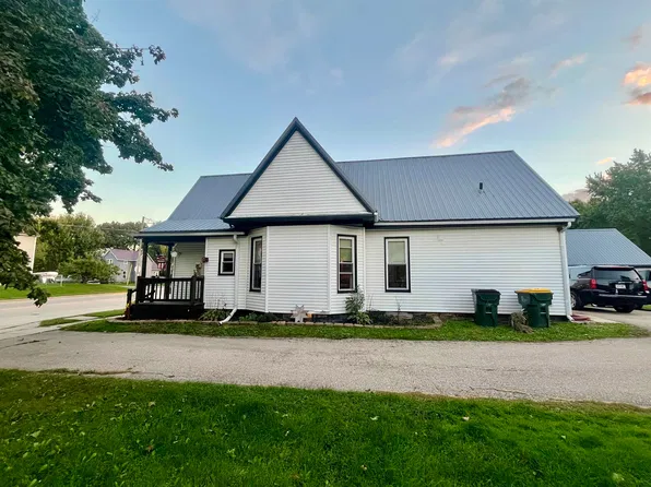 1308 Elm St, Boscobel, WI 53805