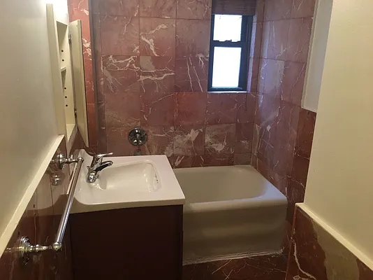 Rented by New York City Apartments | media 30