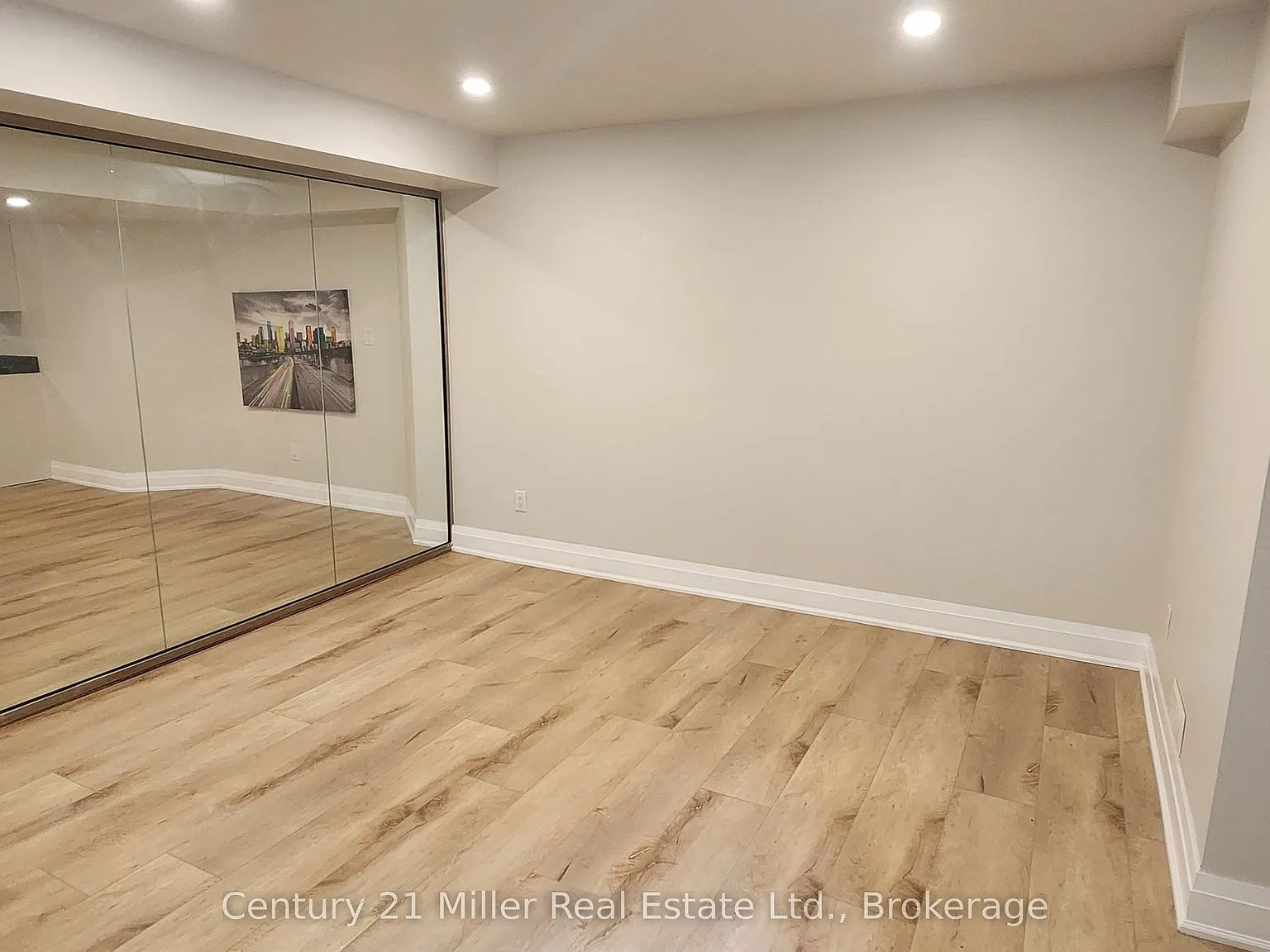 2 bed, $1,950 — Photo 3